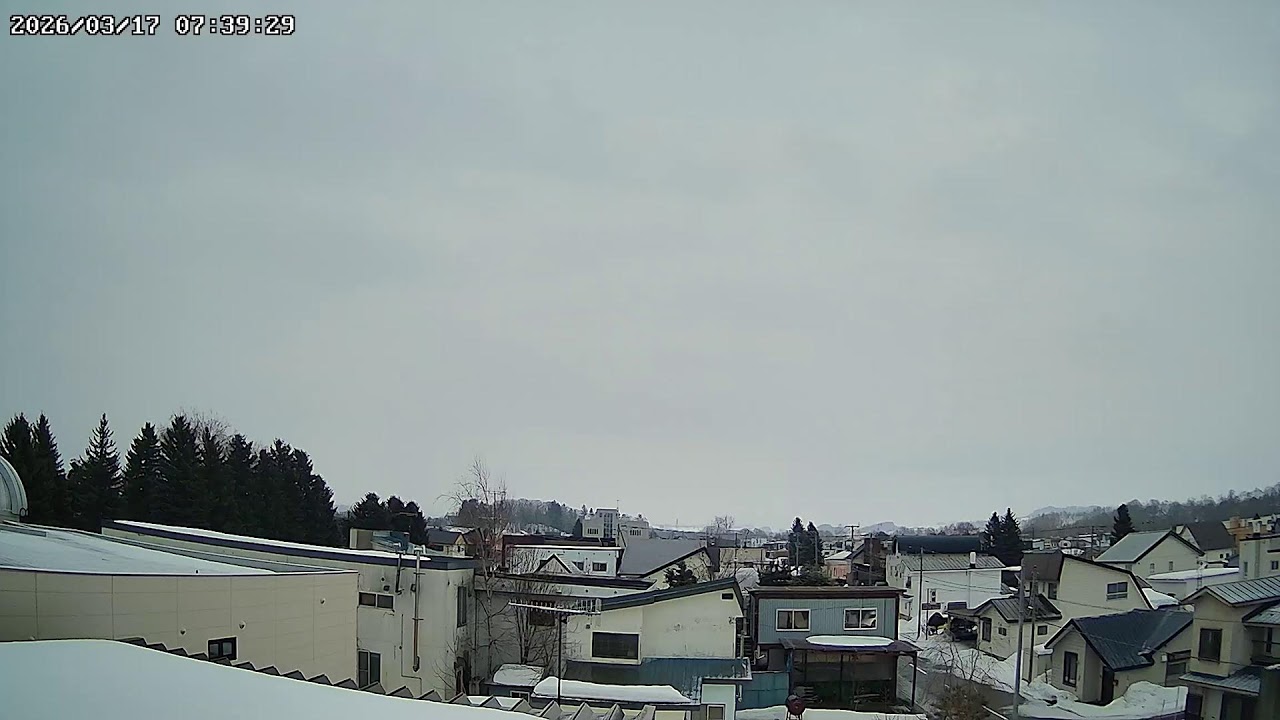 北海道上川郡美瑛町 大雪山連峰十勝岳ライブカメラ Hokkaido Kamikawa Biei Live Camera.world.cam