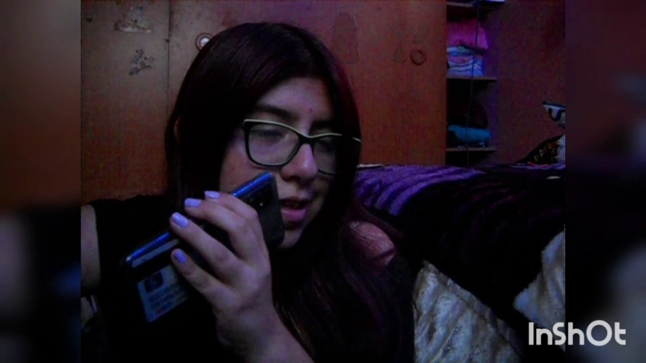 mi primer video de asmr ( inaudible, mouth sound y más)