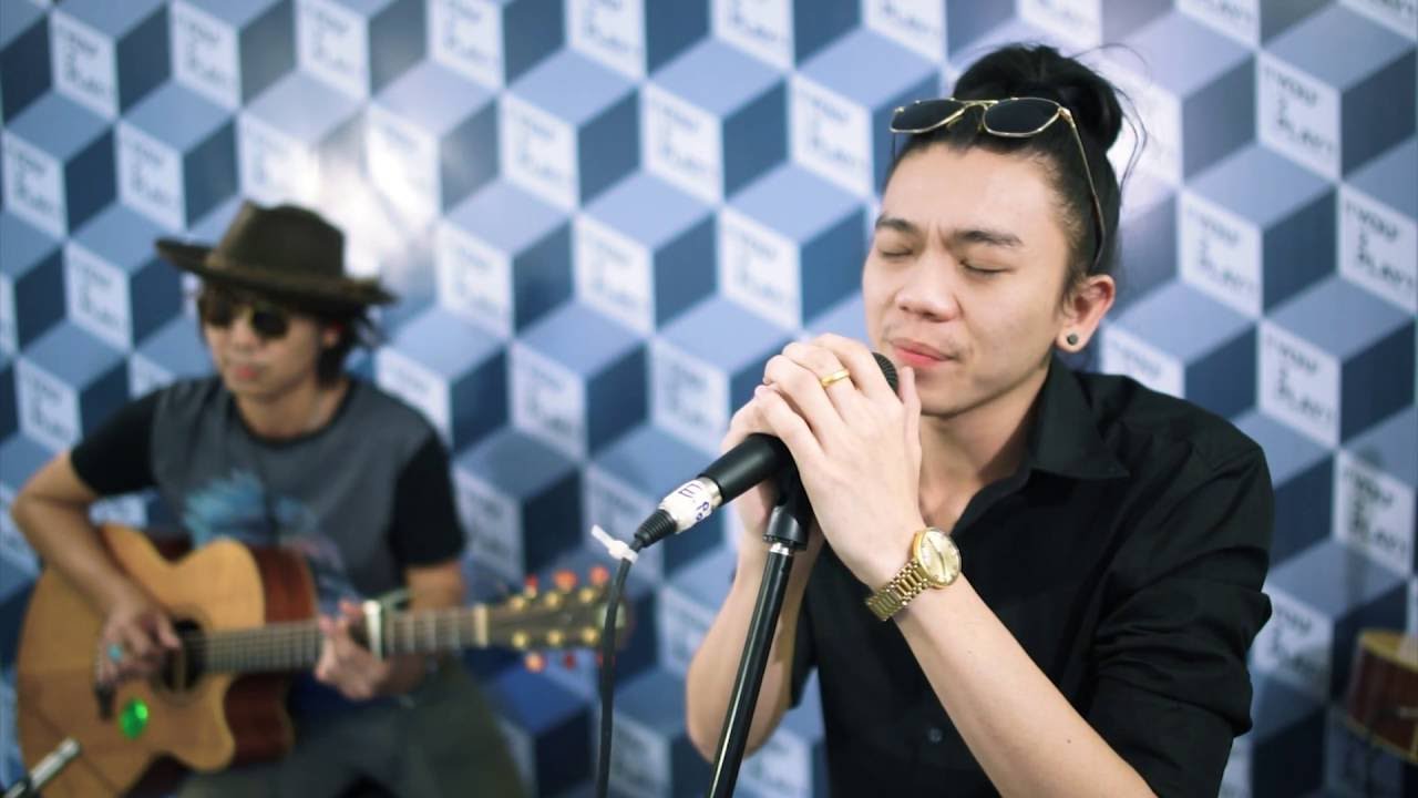 PAUSE   จะรักเธอคนเดียว