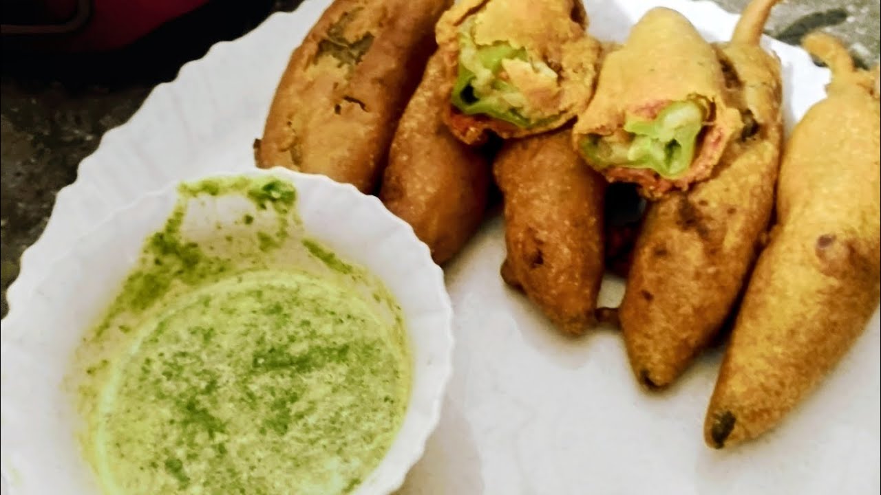 Spicy Stuffed Mirchi Pakoda Recipe🥵🌶️ #cooking @Thedivyanshkitchen 