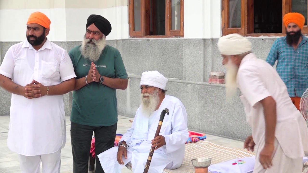 ਸਰੋਵਰ ਦੀ ਕਾਰ ਸੇਵਾ ਪਿੰਡ ਢੋਟੀਆਂ ਵਿਖੇਂ