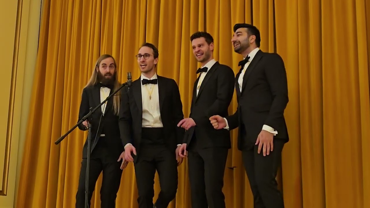 Lemon Squeezy - It's A Grand Night For Singing 