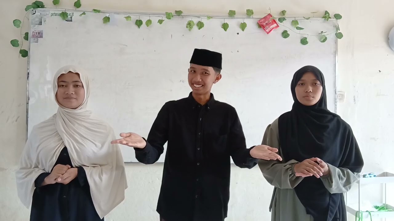 {SHARHIL} "MENJAGA SHOLAT, MENJAGA ARAH HIDUP DI TENGAH ARUS DIGITAL" XII-9