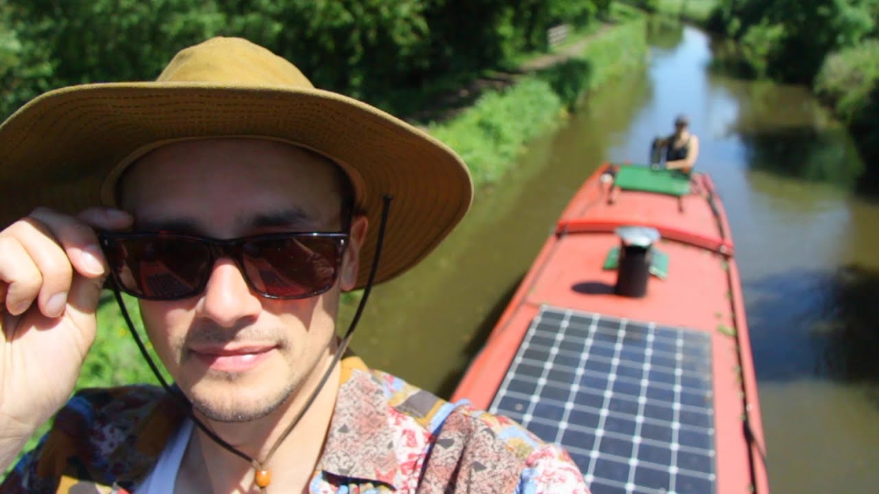 Springtime on the English Canals: Narrowboat Life