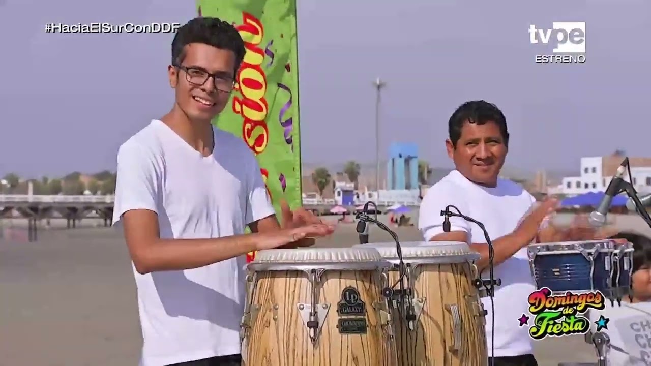 Kñt Orquesta  en Domingos de Fiesta.