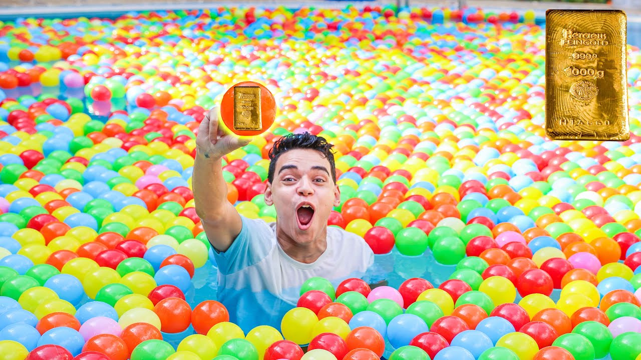 الي يلاقي الكرة الصح ياخد الدهب الي جواها😍 !!