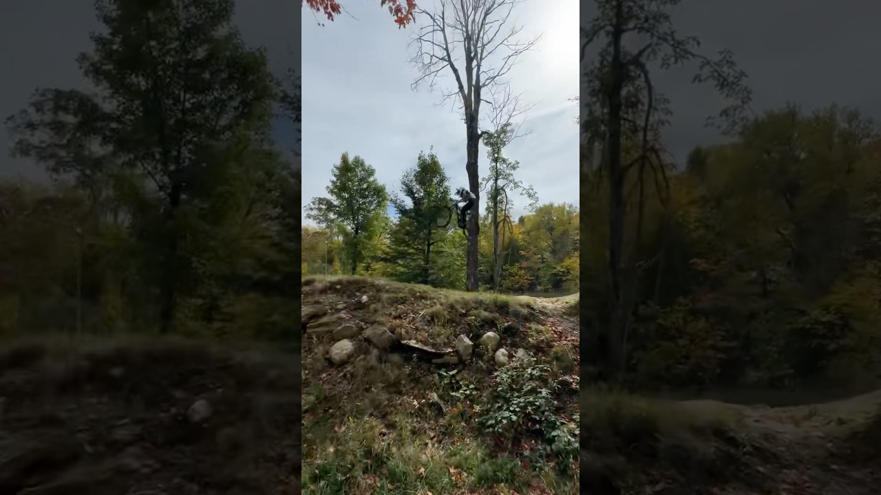 #beautiful #mtb #mtbdh #mountainbiking #automobile #enduromtb #mountainbike #earth #downhill