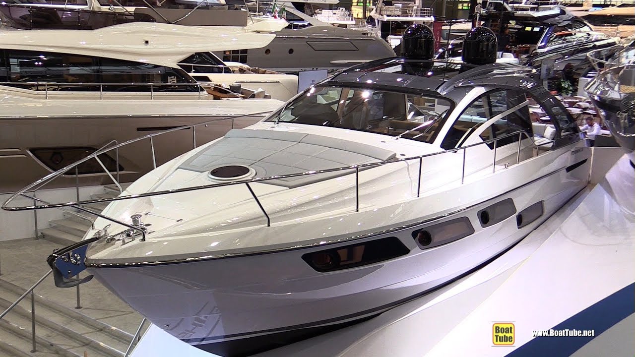2019 Pershing 5X Luxory Motor Yacht - Walkaround - 2019 Boot Dusseldorf