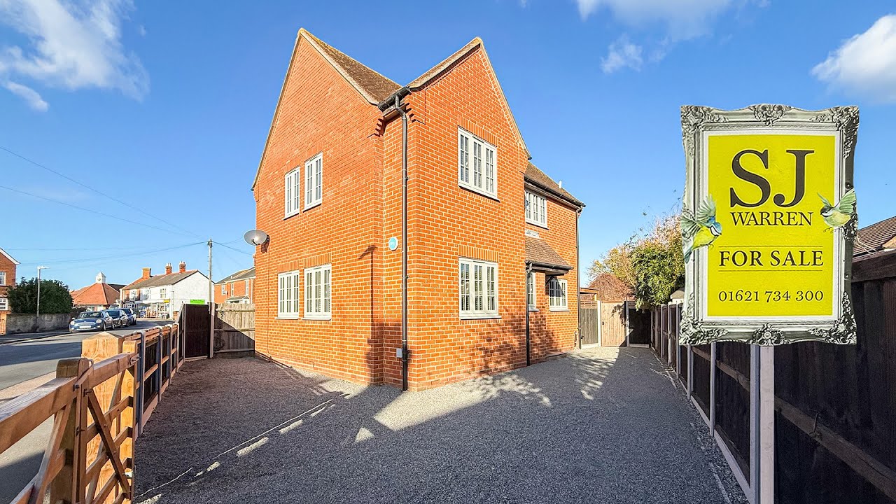 SJ Warren - Devonshire Road, Burnham-On-Crouch