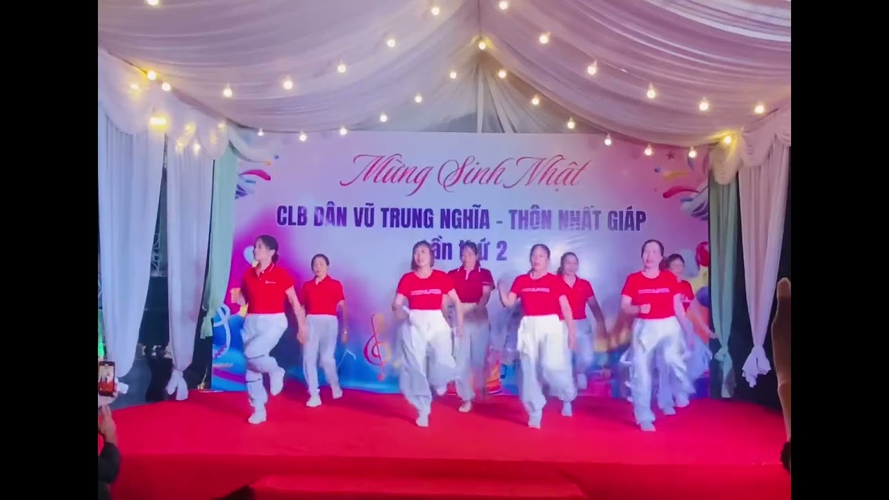 CLB thôn thượng xã liên minh 