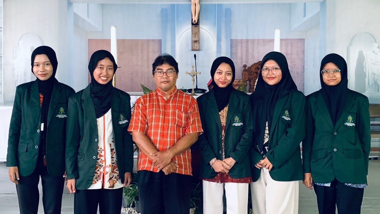 Moderasi Beragama | Kelompok 6 | Gereja Katolik Paroki Santo Yohanes Rasul, Karanganyar