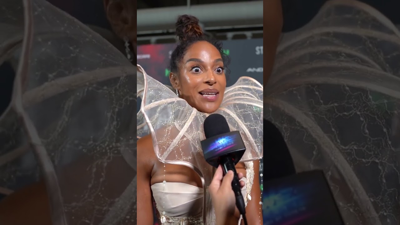 #NEWSxMUSE #LinaNaranjo беседует с Мегалин Эчикунвоке на премьере ее фильма #STAY.