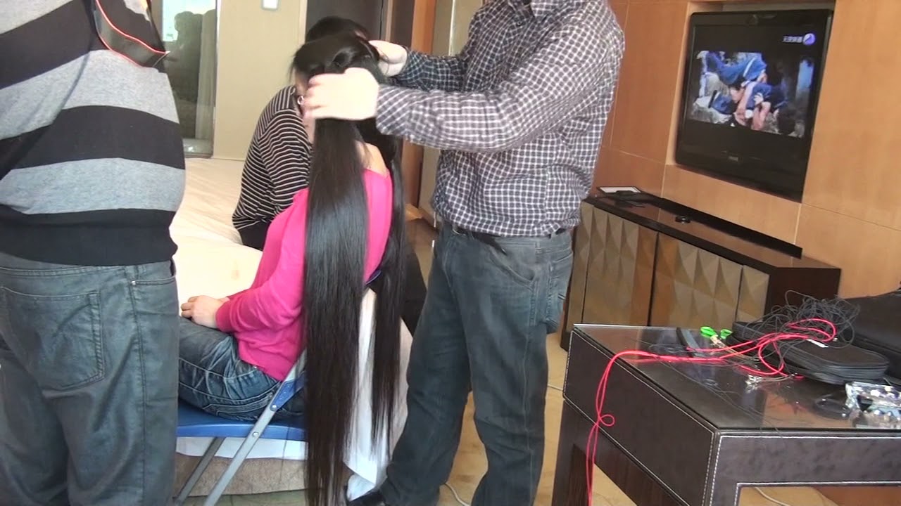 cut off knee long hair