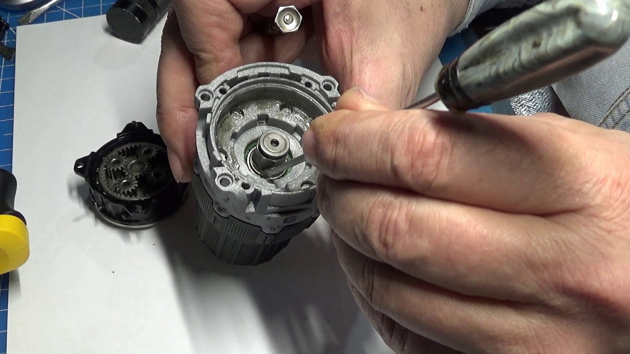 Как устроен редуктор DeWALT DCD701 Type 1