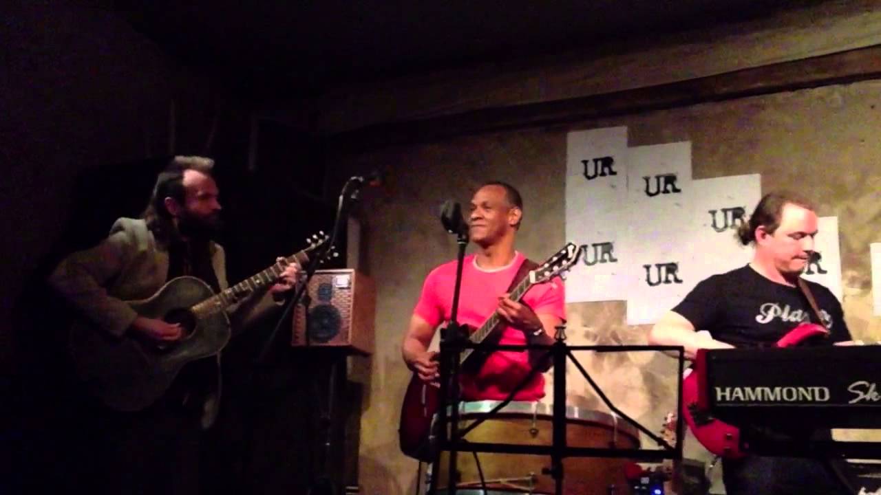 Jam Session, Warsaw, Skład Butelek