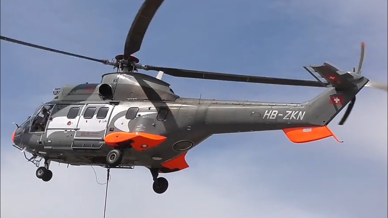 SPECTACULAR !! Helicopter Maneuver (HB-ZKN)