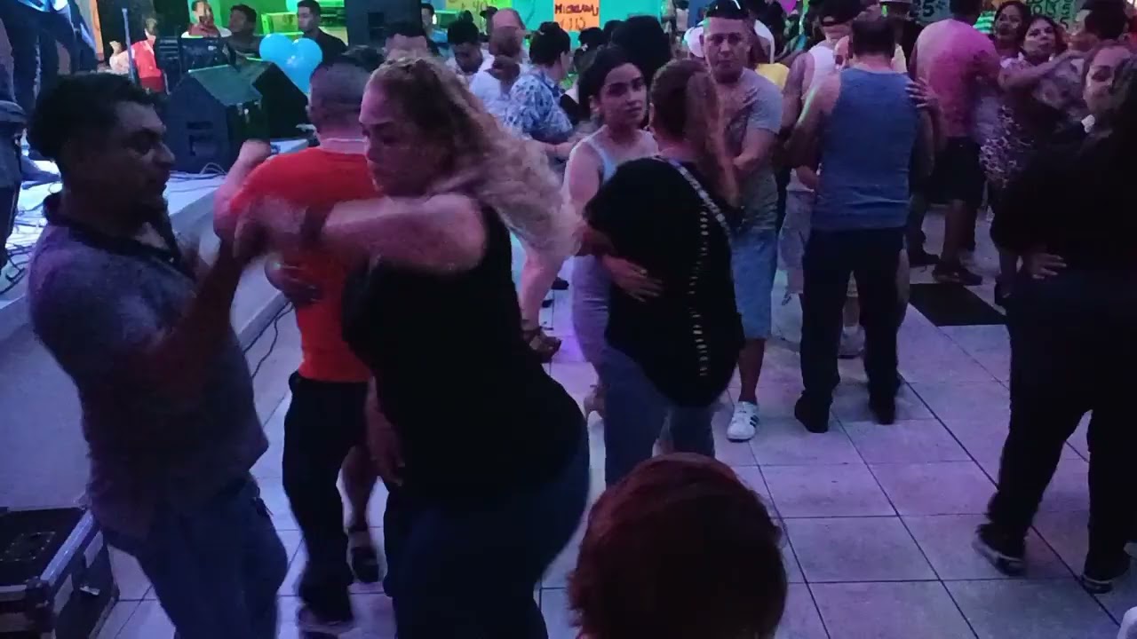 los vallenatos de la cumbia en la molienda
