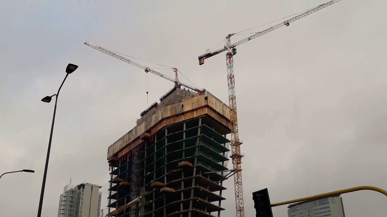 MILANO)(cantiere Torre GIOIA 22)( costruzione piano 20 .