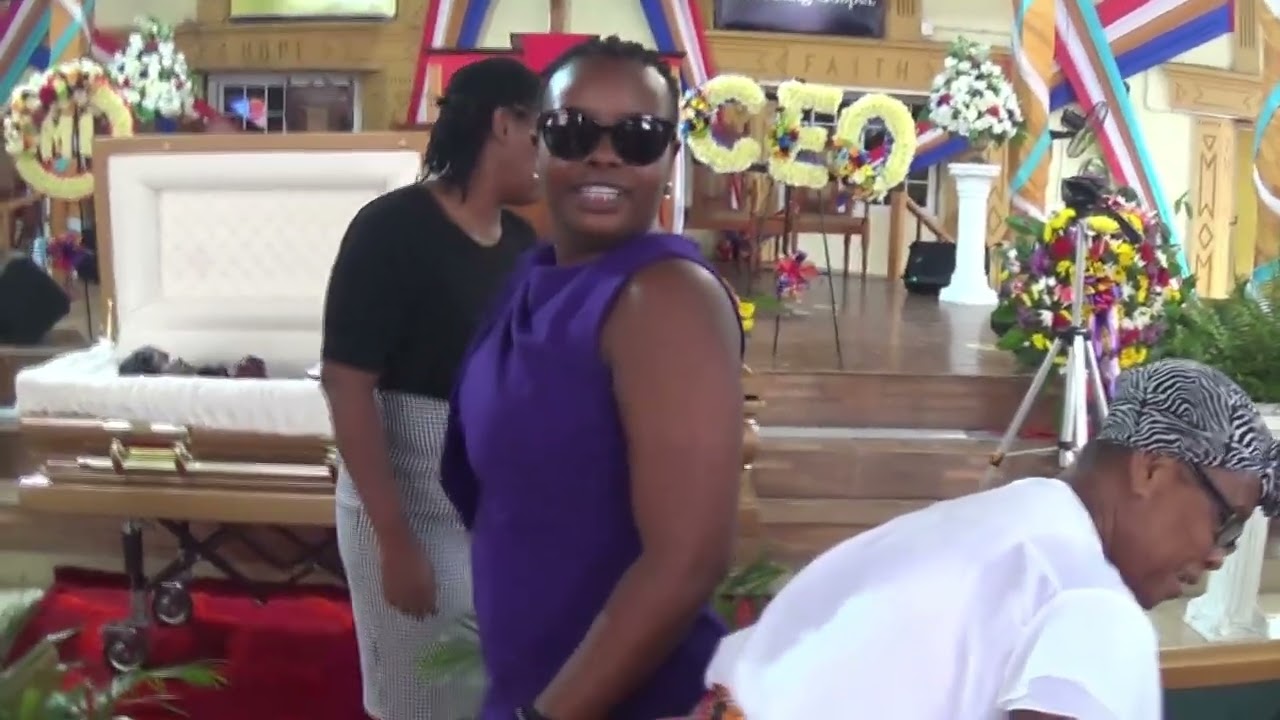 MARSHA LEE THANKS GIVING SERVICE