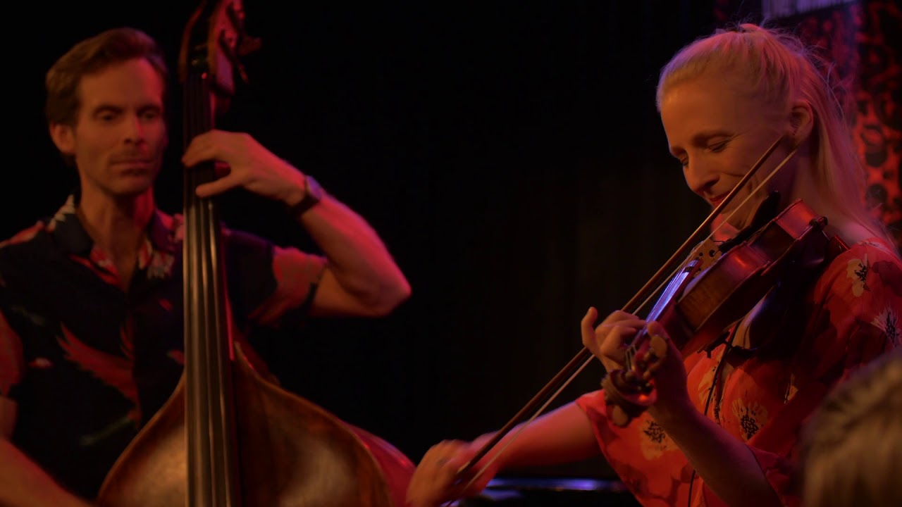 Lena Jonsson Trio plays Andra Våningen
