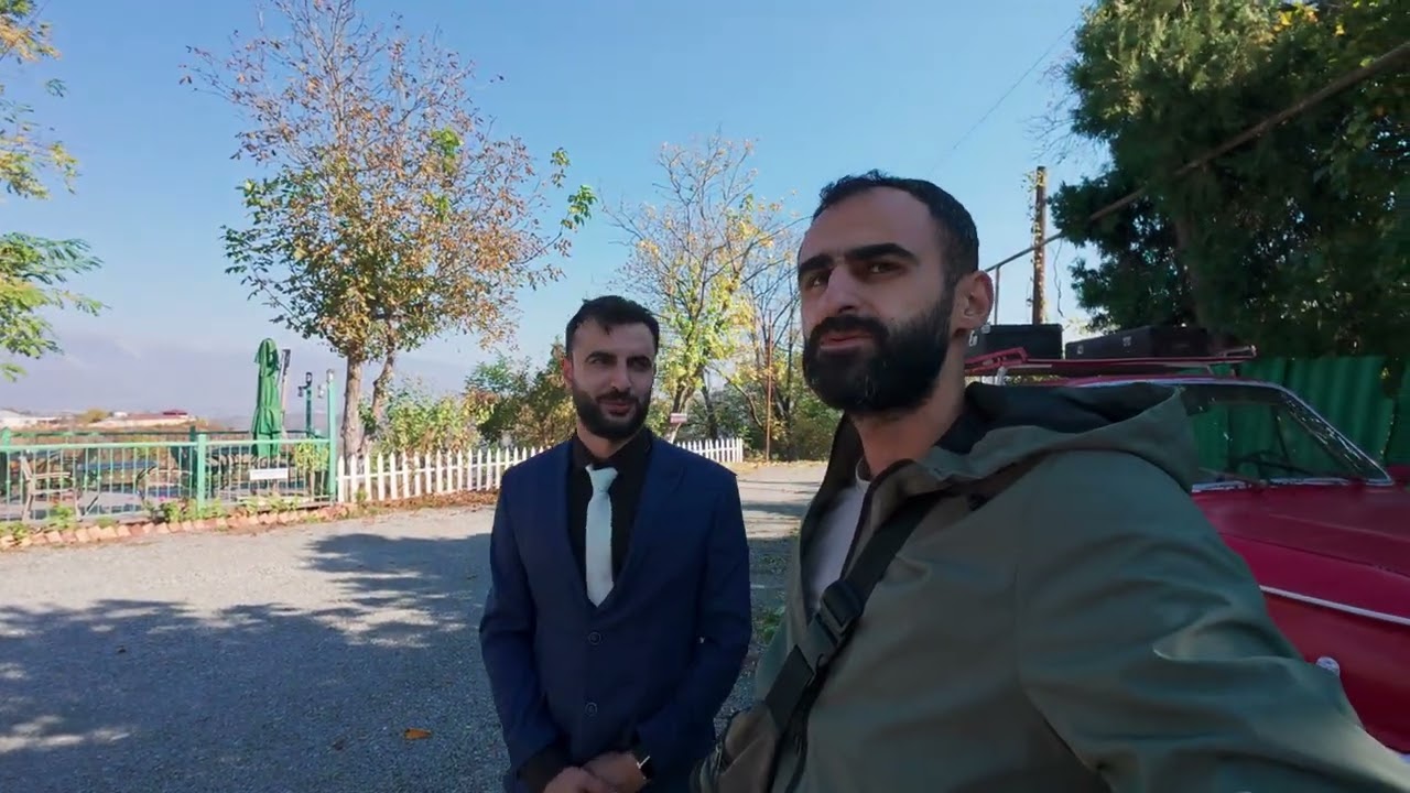 İvanovka kəndi.Kolya kişinin evi və Kilsə.