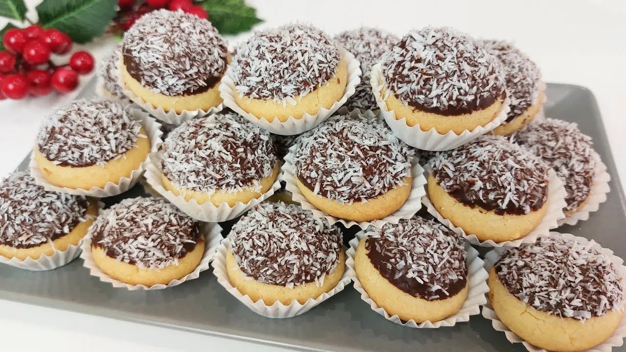 RICETTA IN 5 MINUTI!! I biscotti di natale 🎄 sciolgono in bocca buoni e facili.