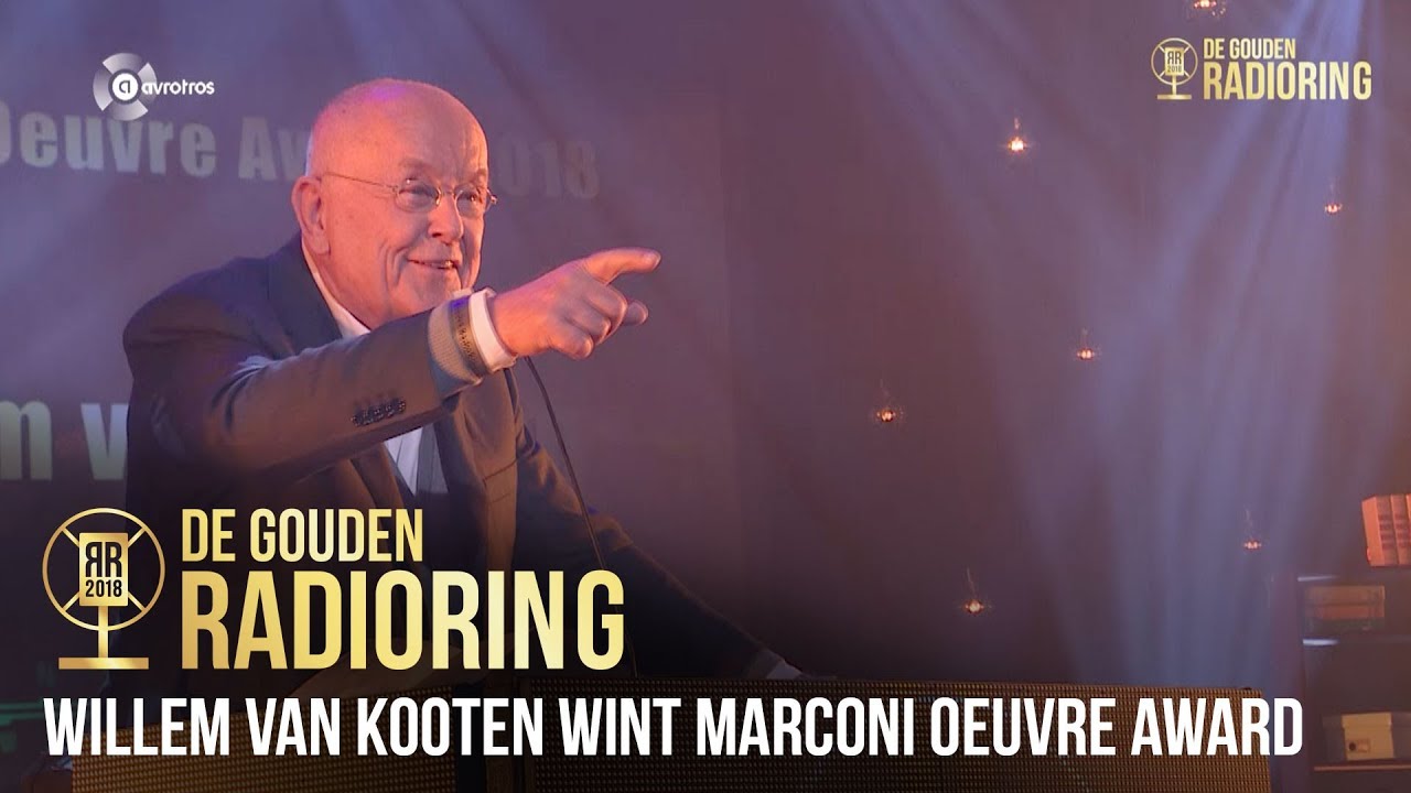 Willem van Kooten (Joost den Draaijer) ontvangt Marconi Oeuvre Award