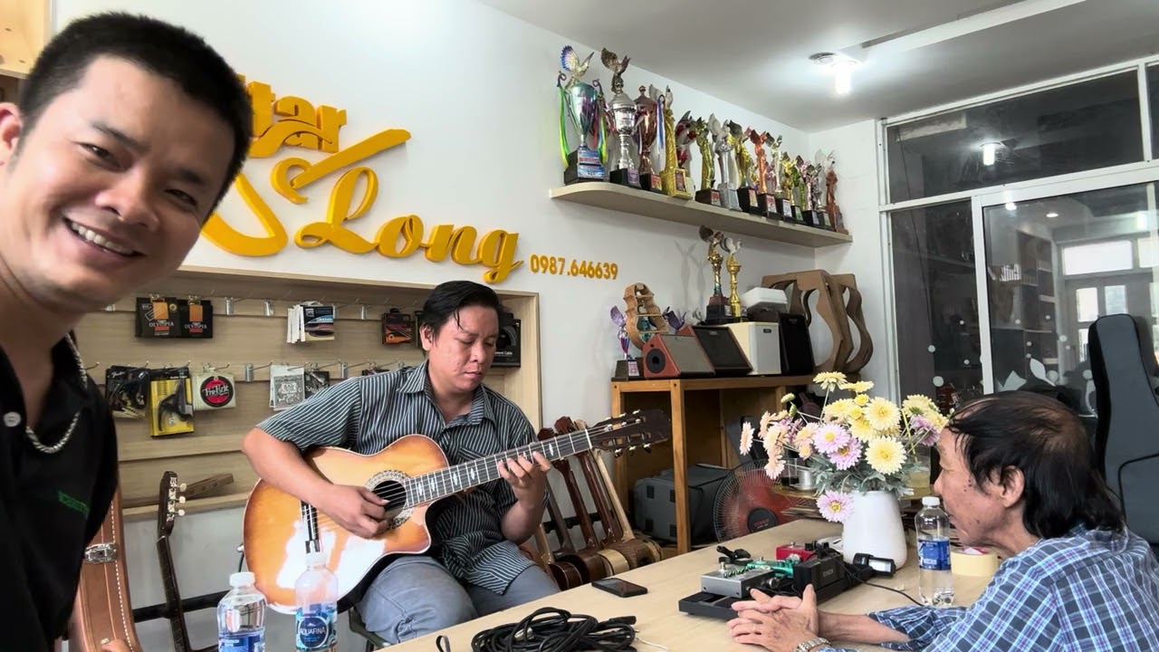 Hoàn Thành Cây Đàn Chú Vân - Biên Hoà Đồng Nai ❤️❤️❤️Zalo 0987646639