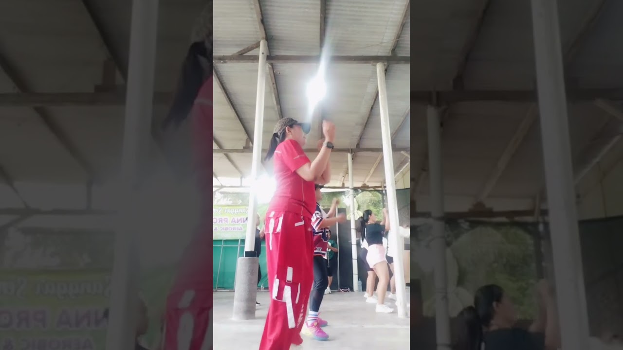 Zumba lagi gays,biar tubuh jadi sehat