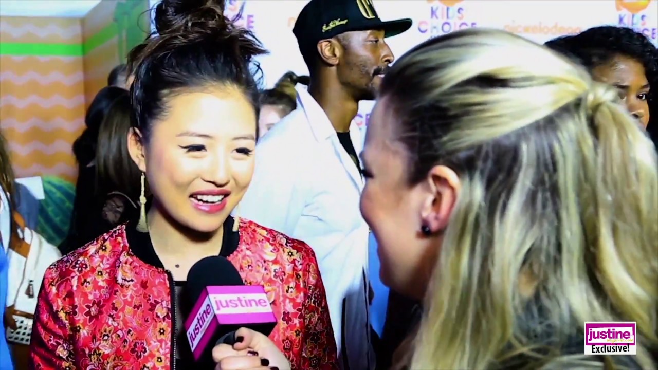 Justine Magazine: Celebs Share Their Secret Crushes & Give Their Best Pick-Up Lines!