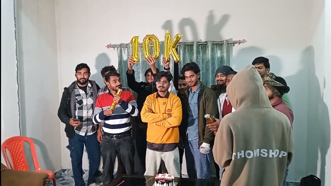 Nyaz bhai ke 10k 👈 follower complete 🥰