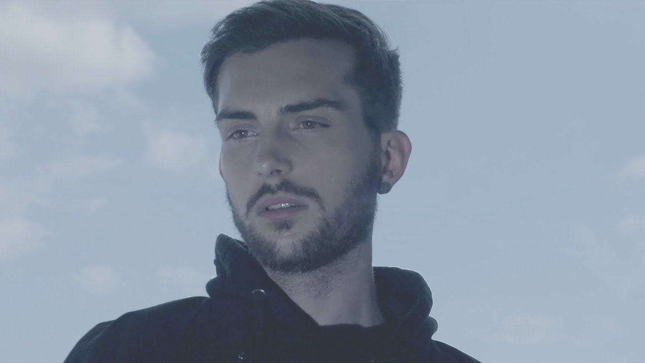 TOUCH IT - Ariana Grande (Thomas Lacroix Cover)