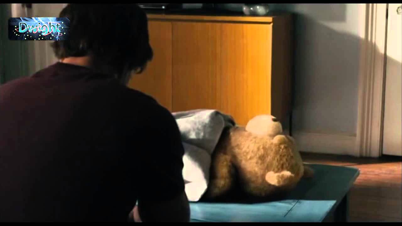 El oso Ted Revive y Queda Medio Pendejo [HD]