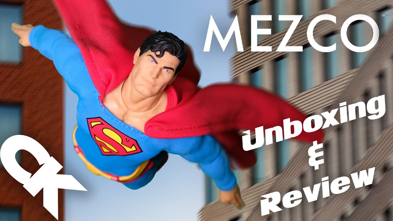Mezco Superman Unboxing & Review