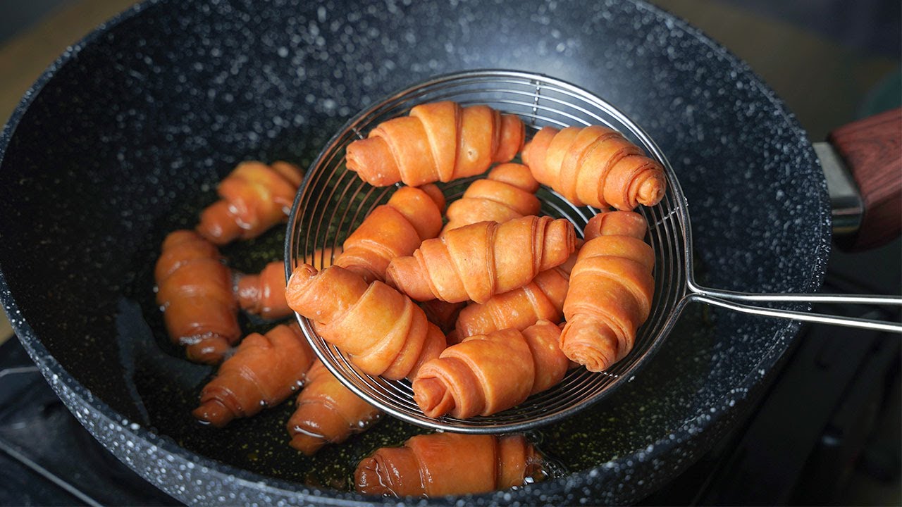 Fried Croissants Recipe | Super Easy Mini Croissant Recipe Without Oven | Yummy