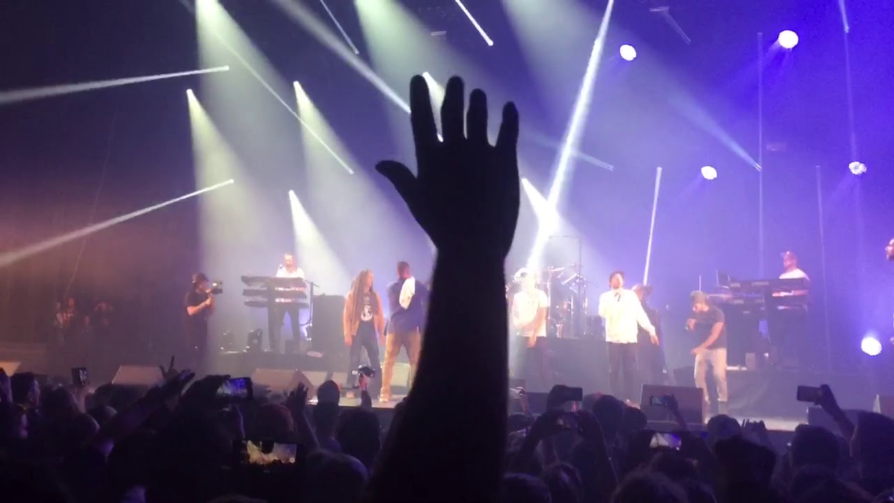 Dub inc: A travers les vagues