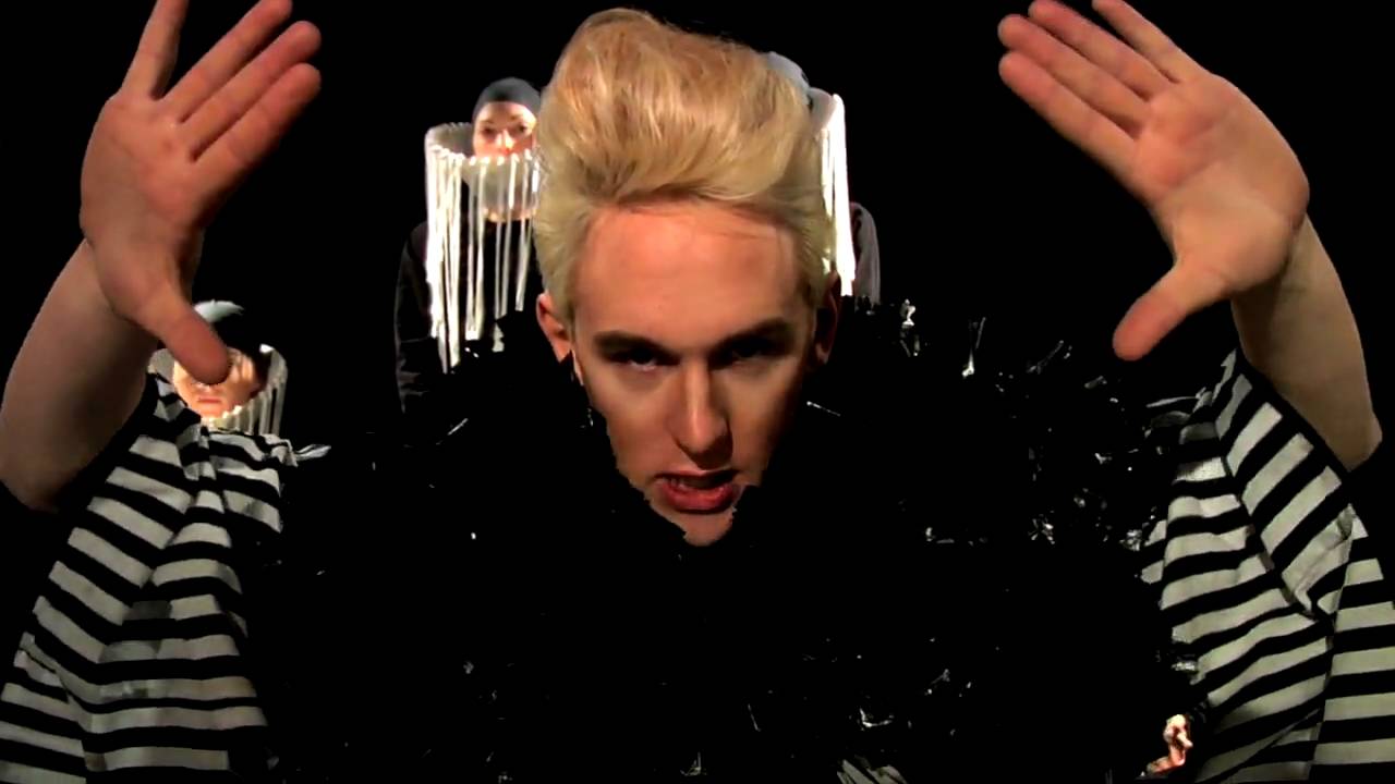 PATRICK WOLF - 