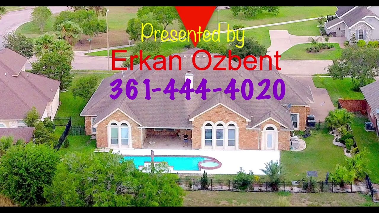 House for sale in Corpus Christi Texas at The Domain! Kings Crossing Subdivision! Gated Community