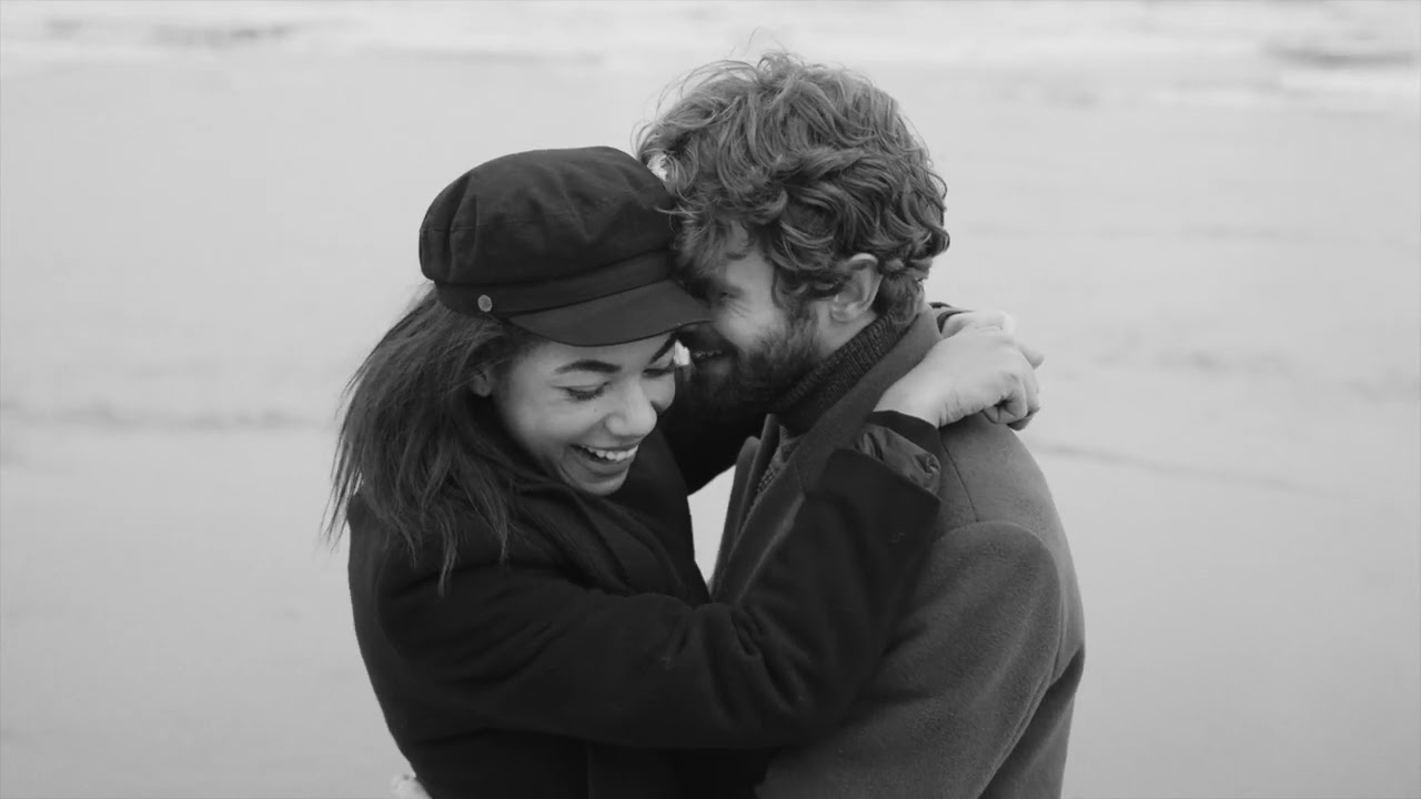 Julia W. & Gil Cmoi - You Say Remix