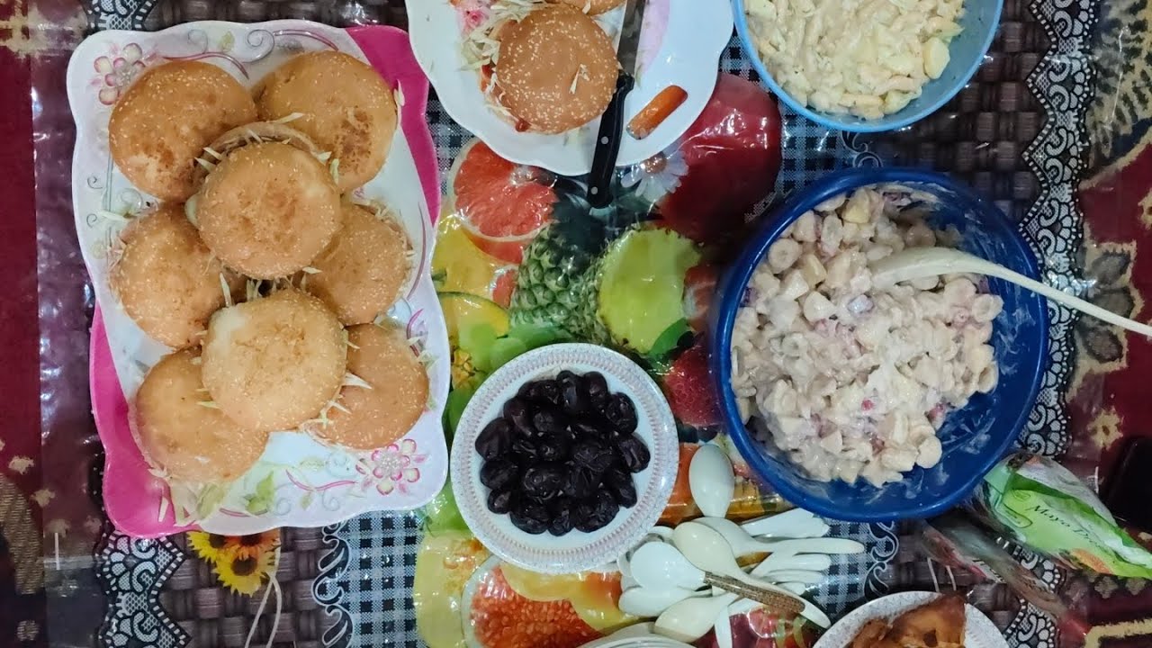 Maaz ki Roza kushai 😋💐