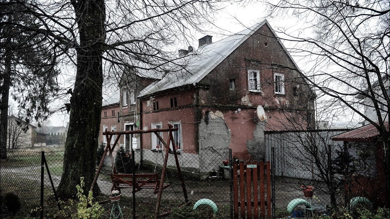 NAWIEDZONY DOM W DZIAŁDOWIE - POLSKIE AMITYVILLE