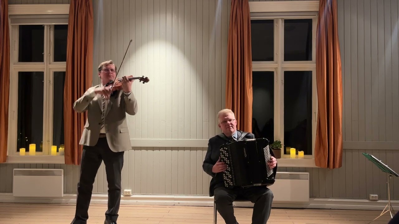 Monti Czardas for viola and accordion