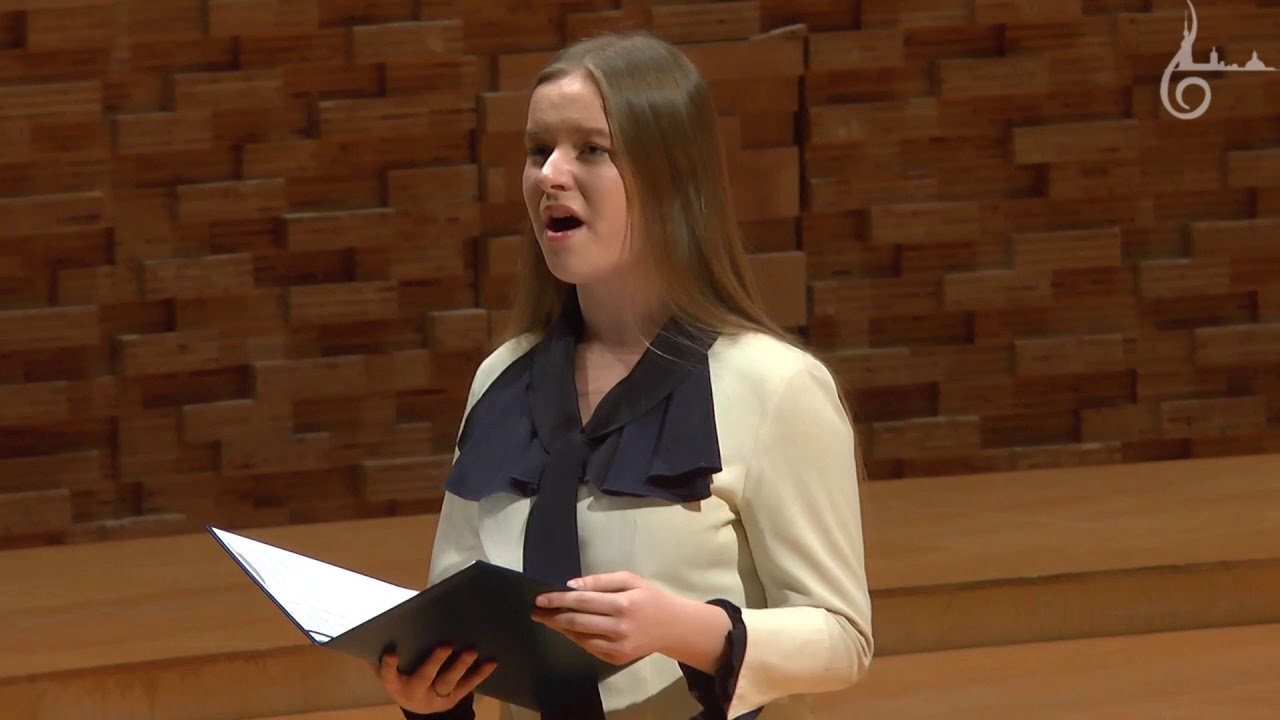 THE WHITE CLIFFS OF DOVER  (Walter Kent - Nat Burton) Children Choir of St.Petersburg TV and Radio