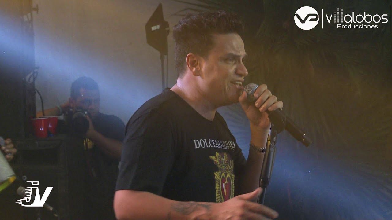 EL DUEÑO DE TUS BESOS  CANCION POCO CANTADA POR SILVESTRE DANGON EXCLUSIVA EN FIESTA PRIVADA