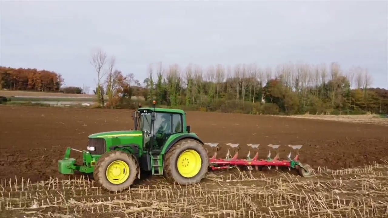 JOHN DEERE 6620 au labour