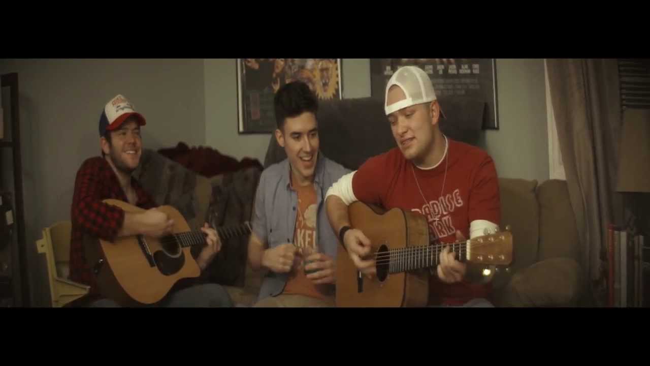 Walker McGuire - Holly Would (Acoustic ft. John Gurney)