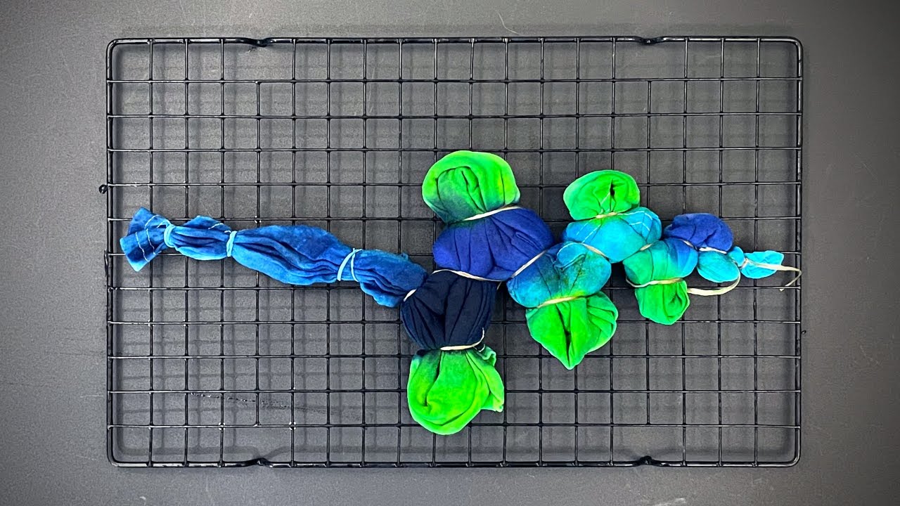 How to Tie Dye : The FULL SIDEDALA Tie Dye T-Shirt