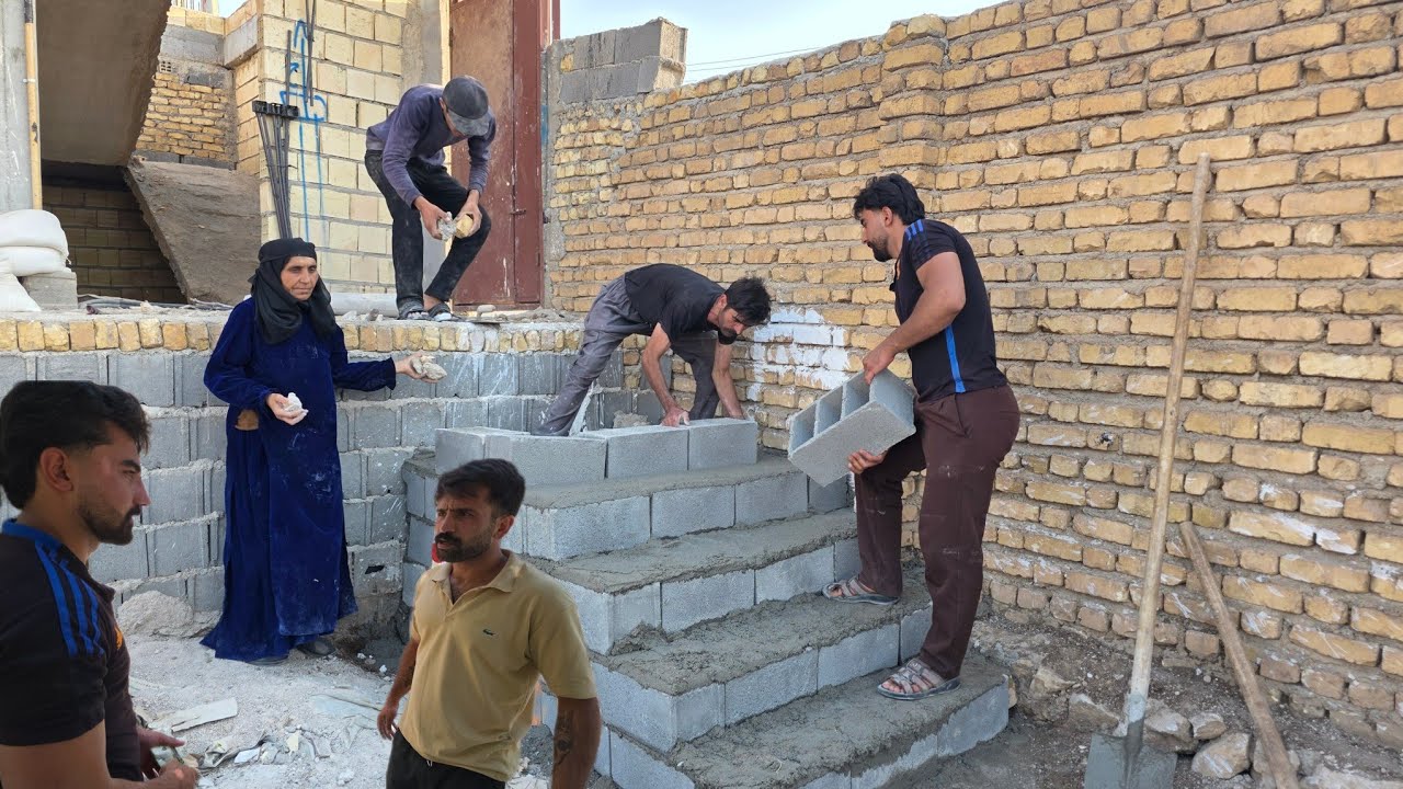 Compassionate Viewer's Help: Building Beautiful Stairs for Grandma's Son's Building on the War Front