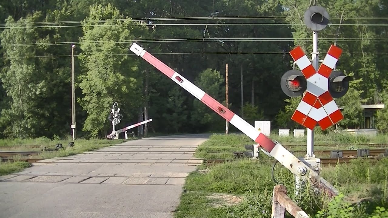 Spoorwegovergang Strehaia (RO) // Railroad crossing // Trecere la nivel