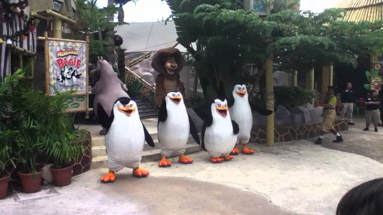 Madagascar Boogie Dance at Universal Studios, Singapore